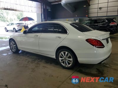 Drugie zdjęcie samochodu z przodu: 2019 MERCEDES-BENZ C 300 4MATIC VIN:55SWF8EB7KU288832 - miniatura