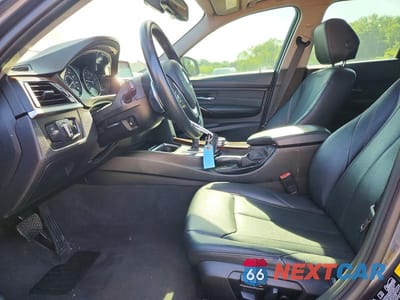 Zdjęcie 7 z 12 samochodu: 2014 BMW 328 XI VIN:WBA3G7C58EK296256 - miniatura