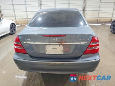 Zdjęcie 6 z 12 samochodu: 2009 MERCEDES-BENZ E 320 CDI VIN:WDBUF22X69B378295 - miniatura