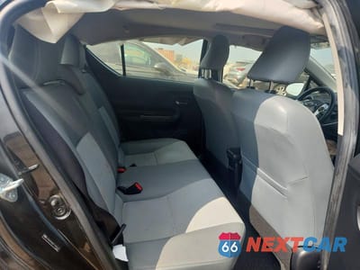 Zdjęcie 10 z 12 samochodu: 2015 TOYOTA PRIUS C FOUR VIN:JTDKDTB3XF1090590 - miniatura