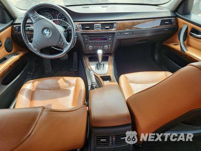 Zdjęcie 8 z 12 samochodu: 2009 BMW 328 XI SULEV VIN:WBAPK53539A643685 - miniatura