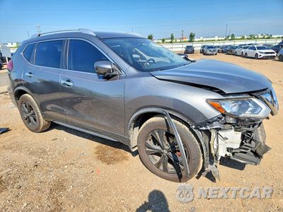 Czwarte zdjęcie samochodu z boku: 2019 NISSAN ROGUE SV VIN:JN8AT2MV3KW387435 - miniatura