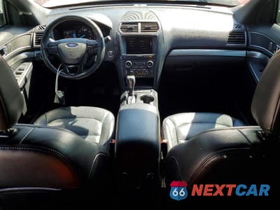 Zdjęcie 8 z 13 samochodu: 2018 FORD EXPLORER XLT VIN:1FM5K7D84JGA19681 - miniatura