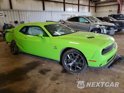 Czwarte zdjęcie samochodu z boku: 2015 DODGE CHALLENGER SXT VIN:2C3CDZAT1FH758355 - miniatura