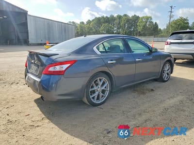 Trzecie zdjęcie samochodu z tyłu: 2009 NISSAN MAXIMA 3.5 S VIN:1N4AA51E59C814560 - miniatura