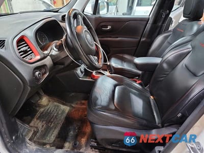 Zdjęcie 7 z 13 samochodu: 2018 JEEP RENEGADE TRAILHAWK VIN:ZACCJBCB3JPH94121 - miniatura