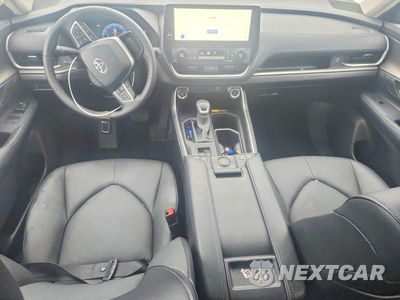 Zdjęcie 8 z 14 samochodu: 2026 TOYOTA GRAND HIGHLANDER XLE VIN:5TDAAAB53TS125155 - miniatura
