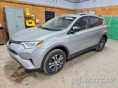 2017 TOYOTA RAV4 LE 2T3BFREV2HW639732 - główne zdjęcie licytacji z USA - miniatura