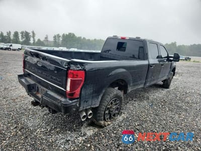 Trzecie zdjęcie samochodu z tyłu: 2022 FORD F250 SUPER DUTY VIN:1FT8W2BTXNEF74121 - miniatura