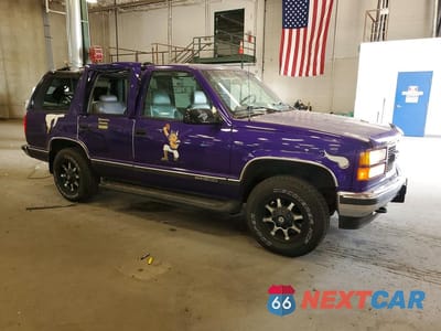 Czwarte zdjęcie samochodu z boku: 1996 GMC YUKON VIN:1GKEK13R8TJ738812 - miniatura