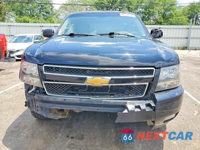 Piąte zdjęcie samochodu w środku: 2010 CHEVROLET AVALANCHE LT VIN:3GNVKFE00AG248622 - miniatura