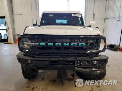 Piąte zdjęcie samochodu w środku: 2025 FORD BRONCO OUTER BANKS VIN:1FMEE8BP7SLB16616 - miniatura