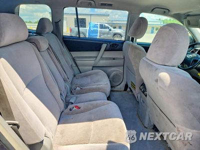 Zdjęcie 11 z 13 samochodu: 2010 TOYOTA HIGHLANDER VIN:JTEBK3EH7A2156380 - miniatura
