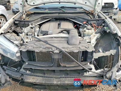 Zdjęcie 12 z 14 samochodu: 2018 BMW X5 XDRIVE35I VIN:5UXKR0C58J0Y05606 - miniatura