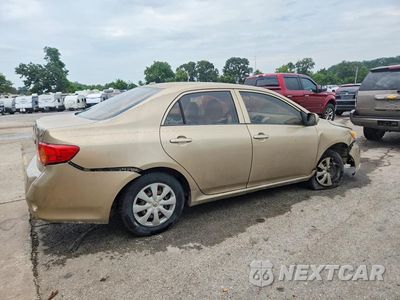 Trzecie zdjęcie samochodu z tyłu: 2010 TOYOTA COROLLA LE VIN:1NXBU4EE3AZ310609 - miniatura