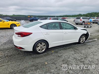Trzecie zdjęcie samochodu z tyłu: 2020 HYUNDAI ELANTRA SEL VIN:5NPD84LF9LH546787 - miniatura