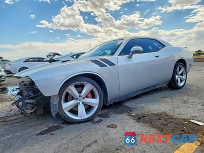 2010 DODGE CHALLENGER SRT-8 2B3CJ7DW1AH161277 - główne zdjęcie licytacji z USA - miniatura