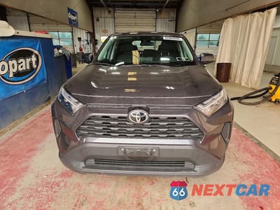 Piąte zdjęcie samochodu w środku: 2025 TOYOTA RAV4 LE VIN:2T3G1RFV5SW544589 - miniatura