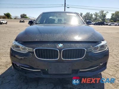 Piąte zdjęcie samochodu w środku: 2016 BMW 328 I SULEV VIN:WBA8E9C59GK643698 - miniatura