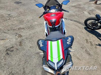 Zdjęcie 6 z 9 samochodu: 2012 DUCATI SUPERBIKE 848 VIN:ZDM1XBMV4CB021609 - miniatura