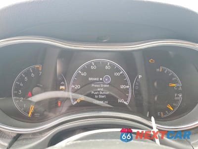 Zdjęcie 9 z 13 samochodu: 2019 JEEP GRAND CHEROKEE LAREDO VIN:1C4RJFAG5KC853823 - miniatura