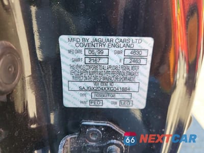 Zdjęcie 12 z 12 samochodu: 1999 JAGUAR XK8 VIN:SAJGX204XXC041884 - miniatura