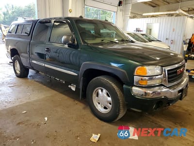 Czwarte zdjęcie samochodu z boku: 2003 GMC NEW SIERRA K1500 VIN:2GTEK19T631392526 - miniatura