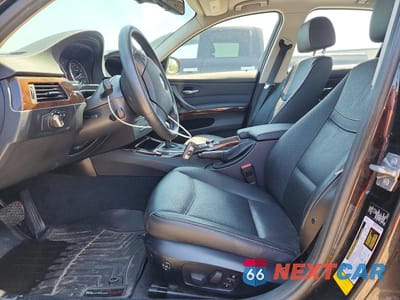 Zdjęcie 7 z 12 samochodu: 2011 BMW 335 XI VIN:WBAPL5C51BA920580 - miniatura