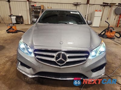 Piąte zdjęcie samochodu w środku: 2014 MERCEDES-BENZ E 350 4MATIC VIN:WDDHF8JBXEB002789 - miniatura