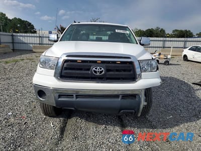 Piąte zdjęcie samochodu w środku: 2010 TOYOTA TUNDRA DOUBLE CAB SR5 VIN:5TFRM5F19AX008714 - miniatura