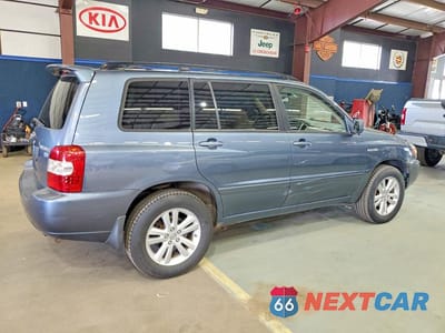 Trzecie zdjęcie samochodu z tyłu: 2006 TOYOTA HIGHLANDER HYBRID VIN:JTEEW21A960023532 - miniatura