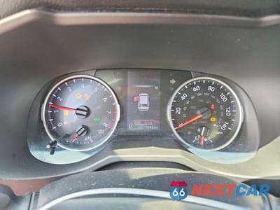 Zdjęcie 9 z 13 samochodu: 2020 TOYOTA RAV4 LE VIN:2T3G1RFV0LW121548 - miniatura
