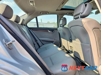 Zdjęcie 10 z 12 samochodu: 2008 MERCEDES-BENZ C 300 4MATIC VIN:WDDGF81X18F060357 - miniatura