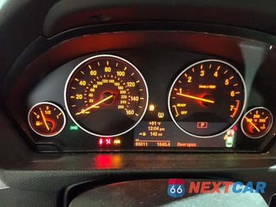 Zdjęcie 9 z 12 samochodu: 2014 BMW 328 XI VIN:WBA3B3G57ENR81882 - miniatura