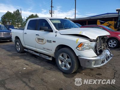 Czwarte zdjęcie samochodu z boku: 2017 RAM 1500 SLT VIN:3C6RR7LT6HG523307 - miniatura