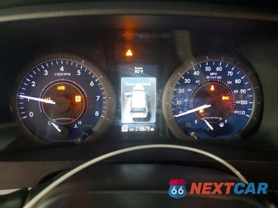 Zdjęcie 9 z 13 samochodu: 2017 TOYOTA SIENNA XLE 7-PASSENGER VIN:5TDDZ3DC2HS173332 - miniatura