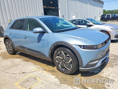Czwarte zdjęcie samochodu z boku: 2024 HYUNDAI IONIQ 5 SE VIN:KM8KMDDF9RU304058 - miniatura