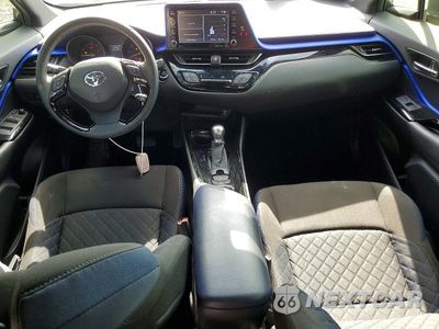 Zdjęcie 8 z 12 samochodu: 2021 TOYOTA C-HR XLE VIN:JTNKHMBX2M1111468 - miniatura