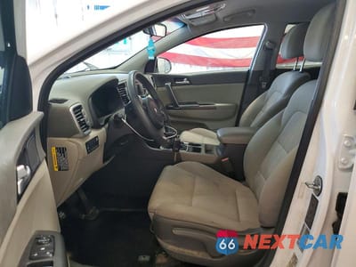 Zdjęcie 7 z 13 samochodu: 2017 KIA SPORTAGE LX VIN:KNDPMCAC1H7117408 - miniatura