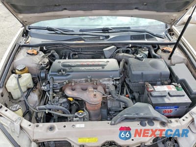 Zdjęcie 11 z 12 samochodu: 2004 TOYOTA CAMRY LE VIN:4T1BE32K64U863731 - miniatura