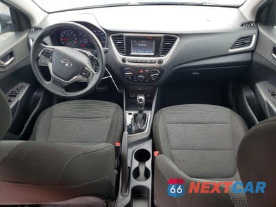 Zdjęcie 8 z 12 samochodu: 2019 HYUNDAI ACCENT SE VIN:3KPC24A39KE070355 - miniatura