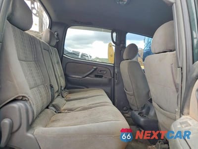 Zdjęcie 10 z 12 samochodu: 2005 TOYOTA TUNDRA DOUBLE CAB SR5 VIN:5TBDT44175S492025 - miniatura