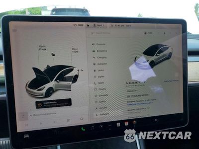 Zdjęcie 9 z 13 samochodu: 2018 TESLA MODEL 3 VIN:5YJ3E1EA7JF007505 - miniatura