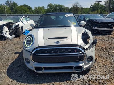 Piąte zdjęcie samochodu w środku: 2021 MINI COOPER S VIN:WMWWJ5C08M3N15944 - miniatura