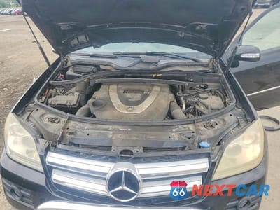 Zdjęcie 12 z 13 samochodu: 2007 MERCEDES-BENZ GL 450 4MATIC VIN:4JGBF71E97A194487 - miniatura