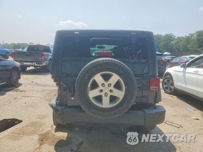 Zdjęcie 6 z 12 samochodu: 2016 JEEP WRANGLER UNLIMITED SPORT VIN:1C4BJWDG3GL115667 - miniatura