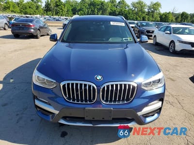 Piąte zdjęcie samochodu w środku: 2019 BMW X3 XDRIVE30I VIN:5UXTR9C59KLD92543 - miniatura