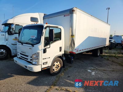 2017 ISUZU NRR JALE5W167H7303680 - główne zdjęcie licytacji z USA - miniatura