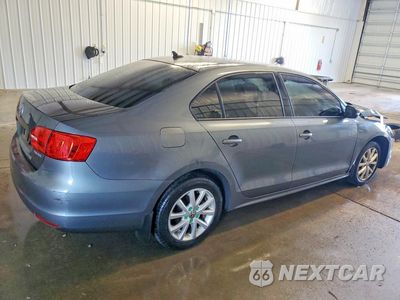 Trzecie zdjęcie samochodu z tyłu: 2012 VOLKSWAGEN JETTA SE VIN:3VWDP7AJ0CM125009 - miniatura