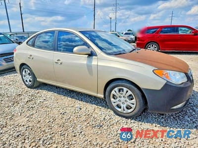 Czwarte zdjęcie samochodu z boku: 2009 HYUNDAI ELANTRA GLS VIN:KMHDU46D39U791228 - miniatura